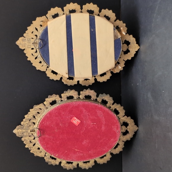 VGT,Set of 2 Oval Metal Ornate Frames with Victorian Art. - Picture 6 of 12